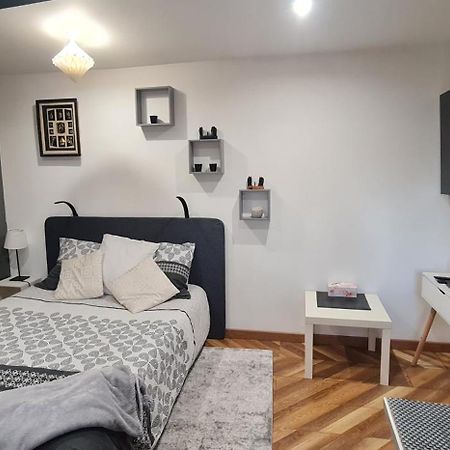 فوليه إن فيلين Charmant Studio Cocooning المظهر الخارجي الصورة